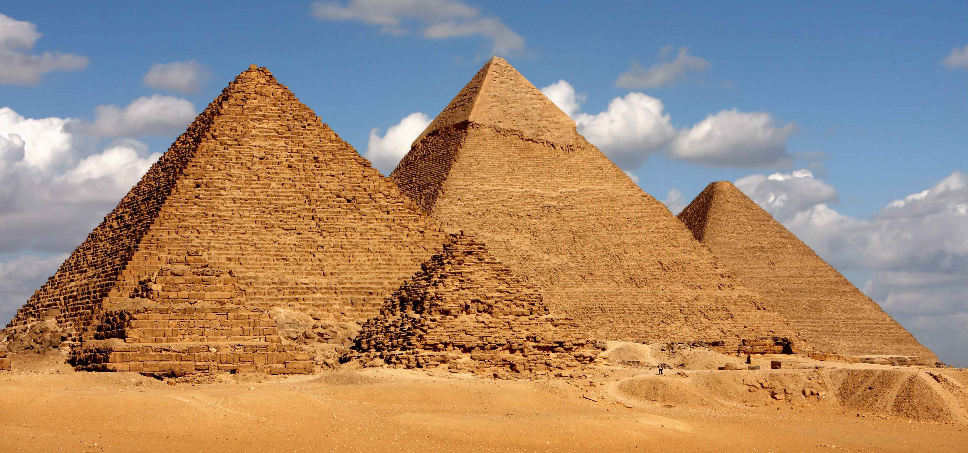 埃及金字塔在哪里(埃及金字塔在哪里建造)